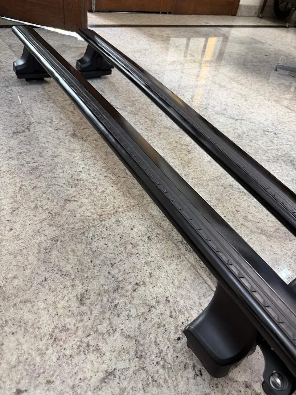 Rack de teto THULE 960 e Garras 757 - Peças para carros, vans e