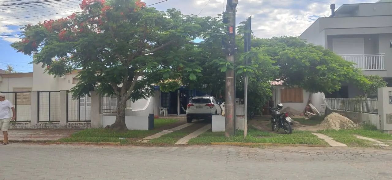 CASA COM LOCALIZAÇÃO PRIVILEGIADA - Foto 5