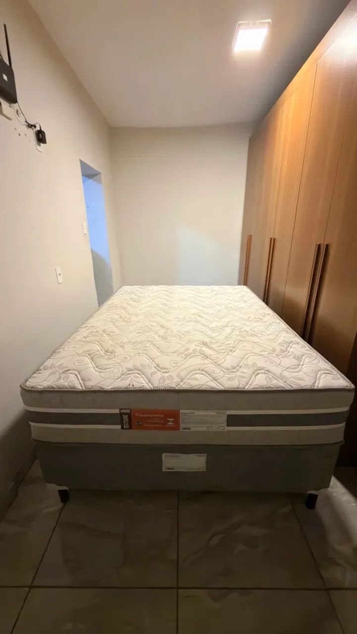 Vendo cama box de casal - Foto 2