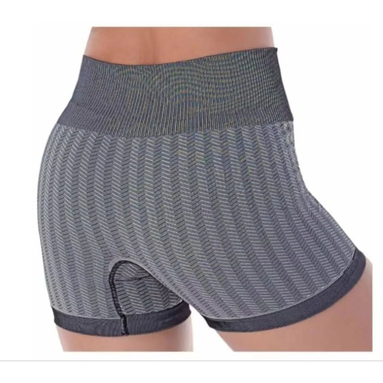 Short DeMillus Action - Foto 2