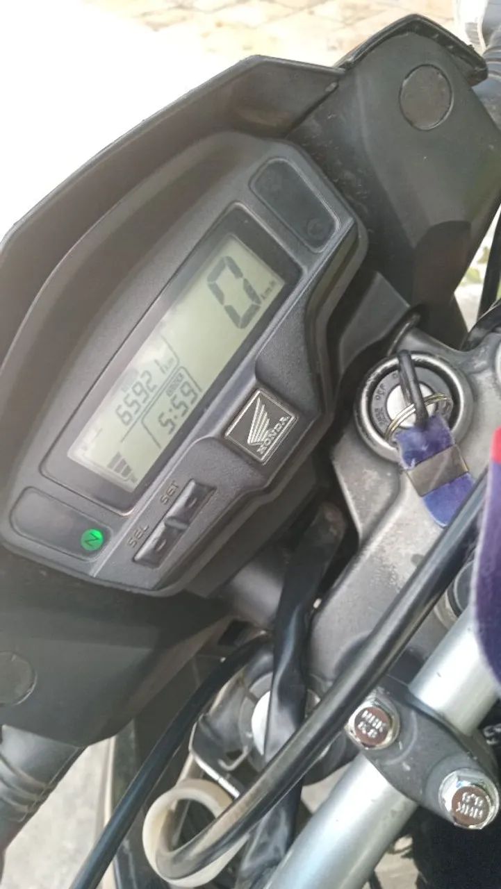 Bros 2018  preta em ótimo estado  - Foto 2