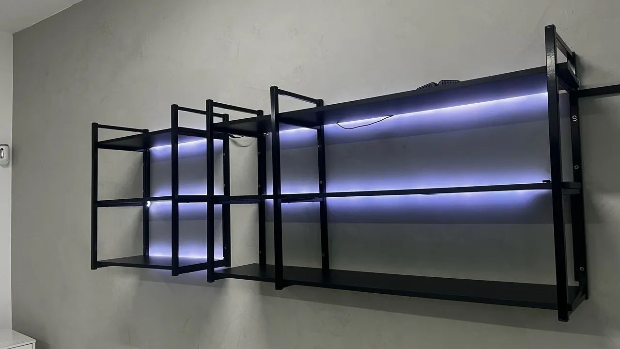 Prateleira estilo industrial 