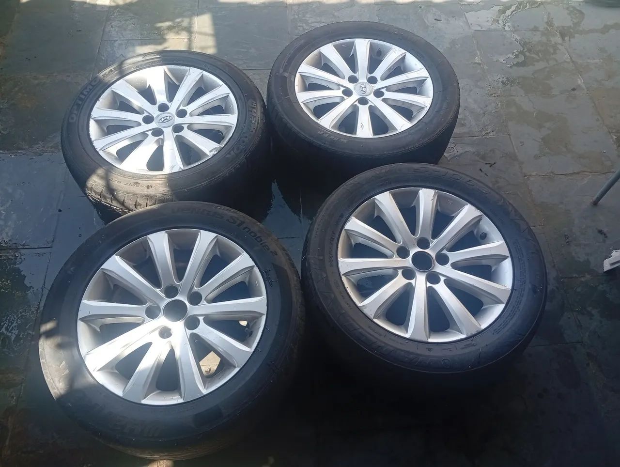 Rodas Azera  1200 no pix