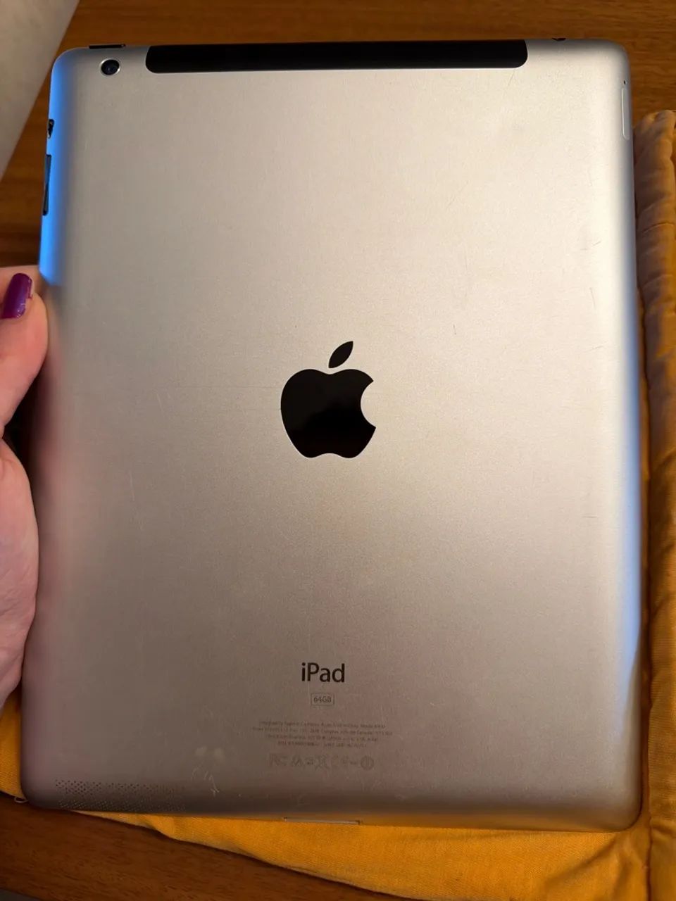 iPad 3ª geração 64gb com chip! - Foto 2