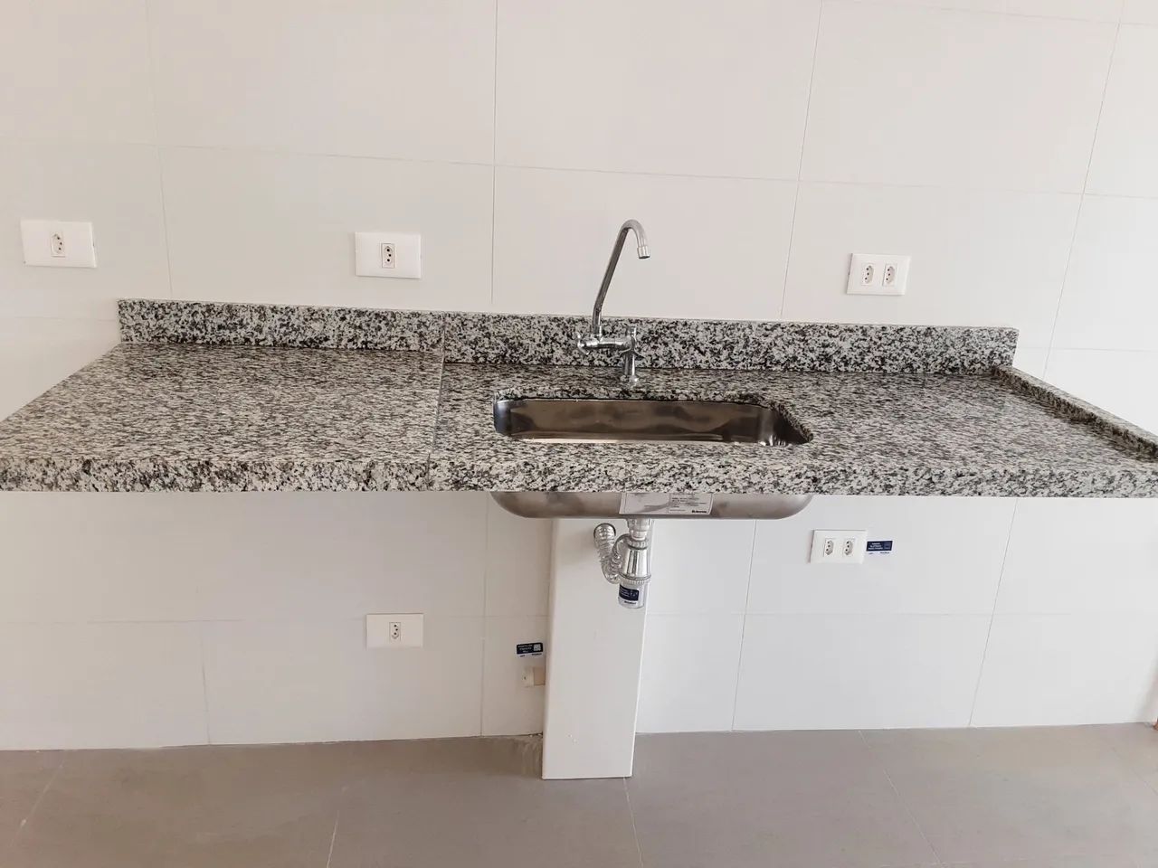 Pedra pia para cozinha