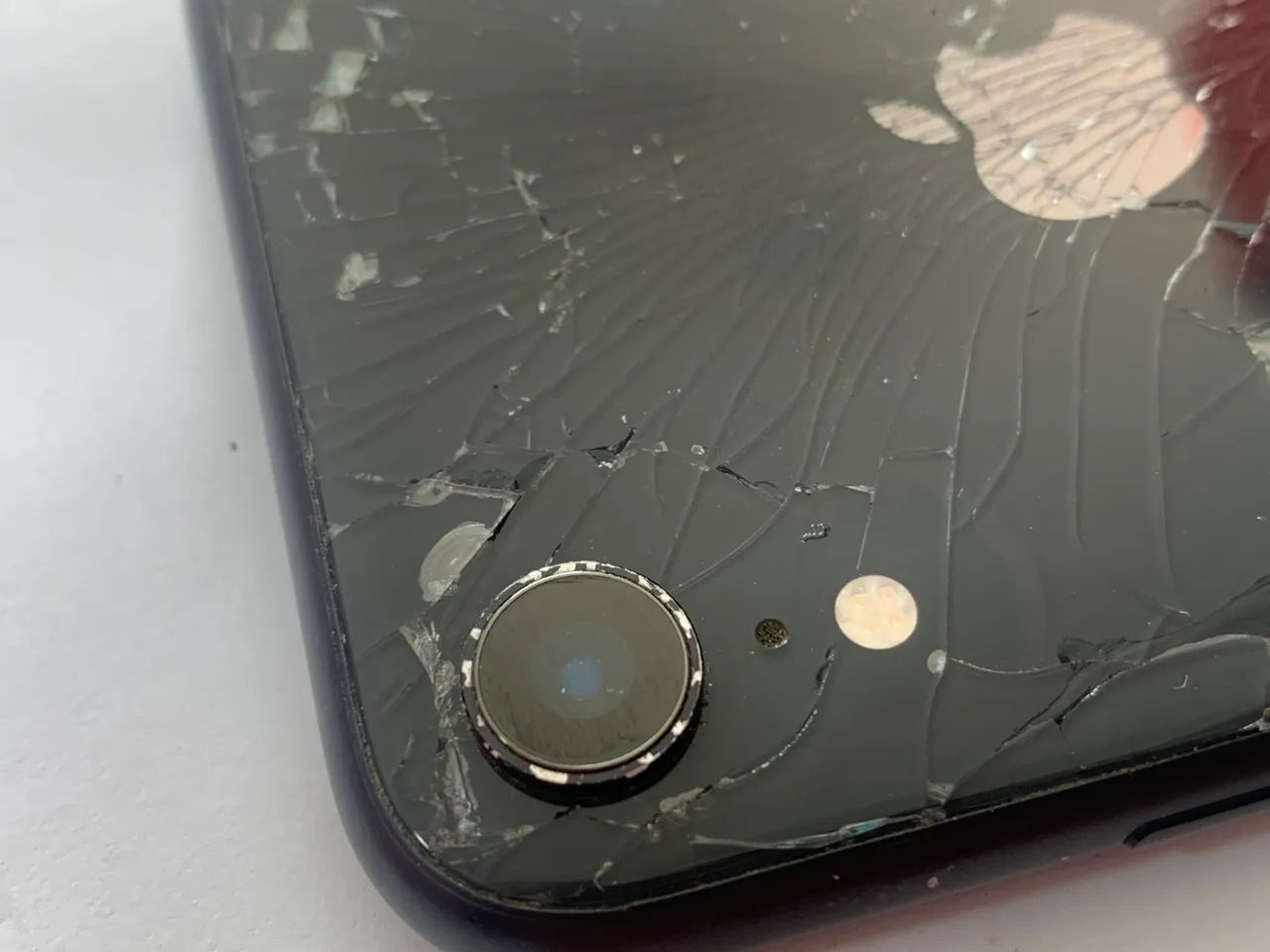 Iphone XR 128 GB com avaria - Foto 4