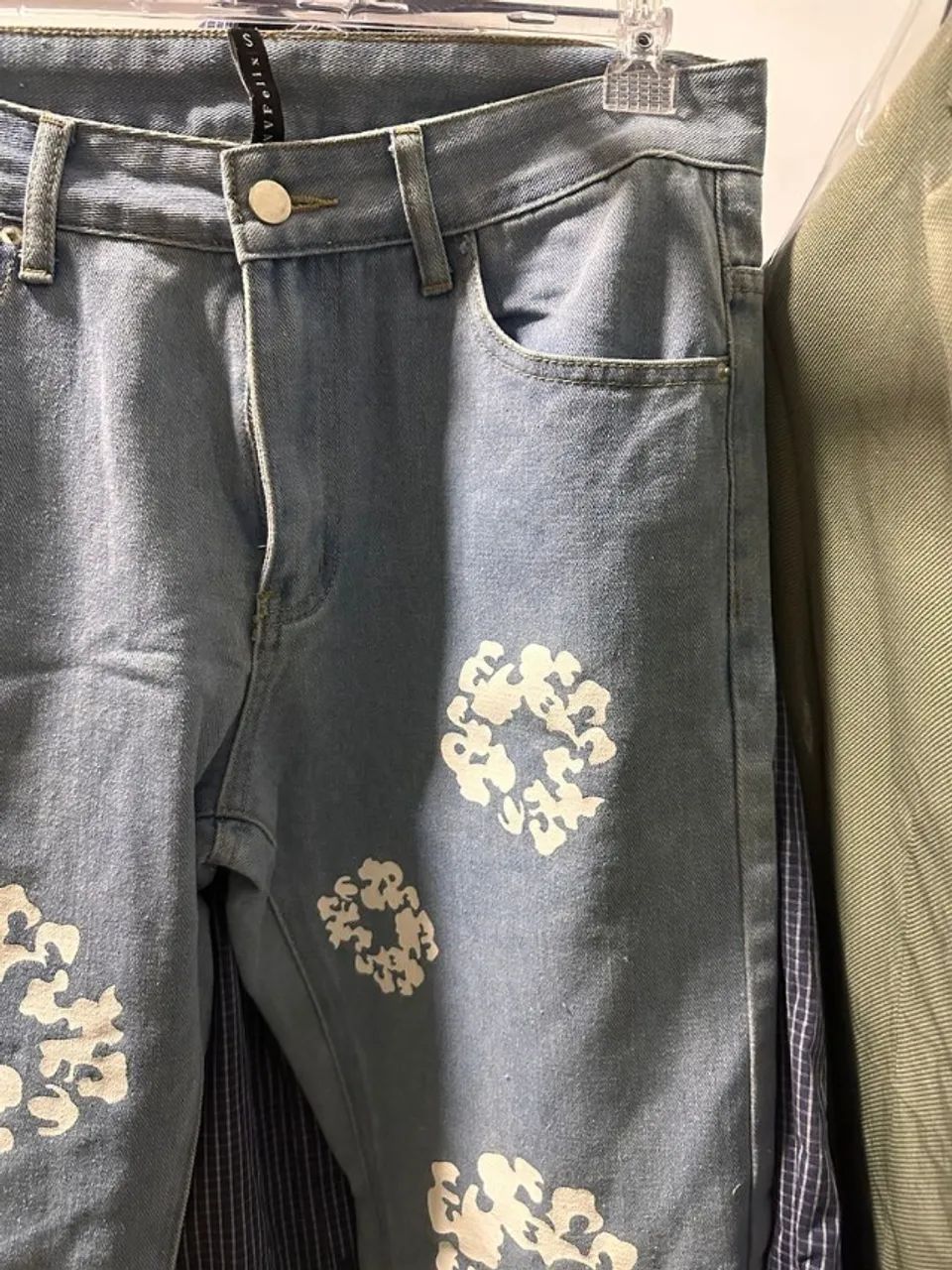 calça jeans denim tears 42 - Foto 4