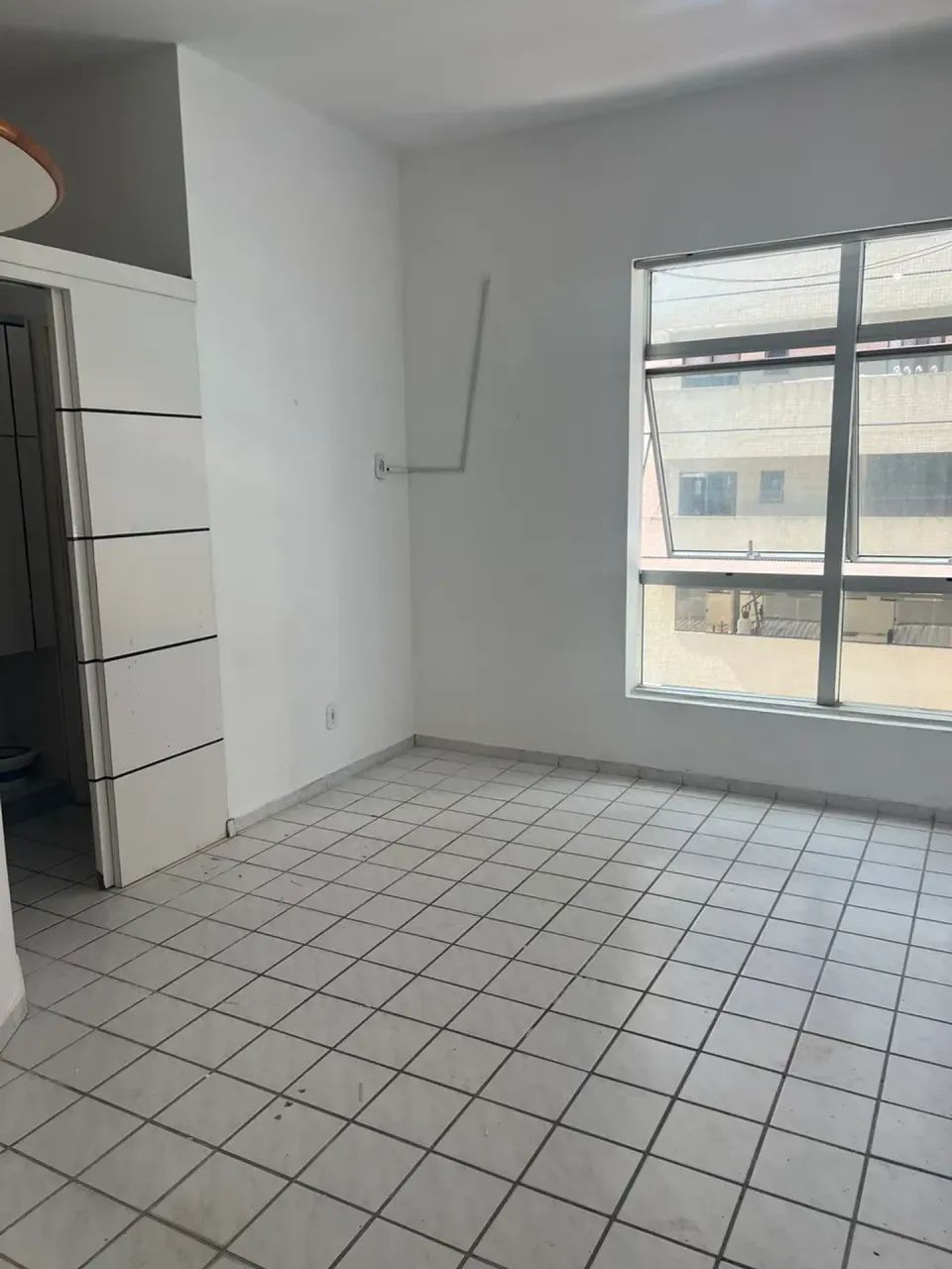 ALUGO SALA COMERCIAL NO ATRIUM PLAZA