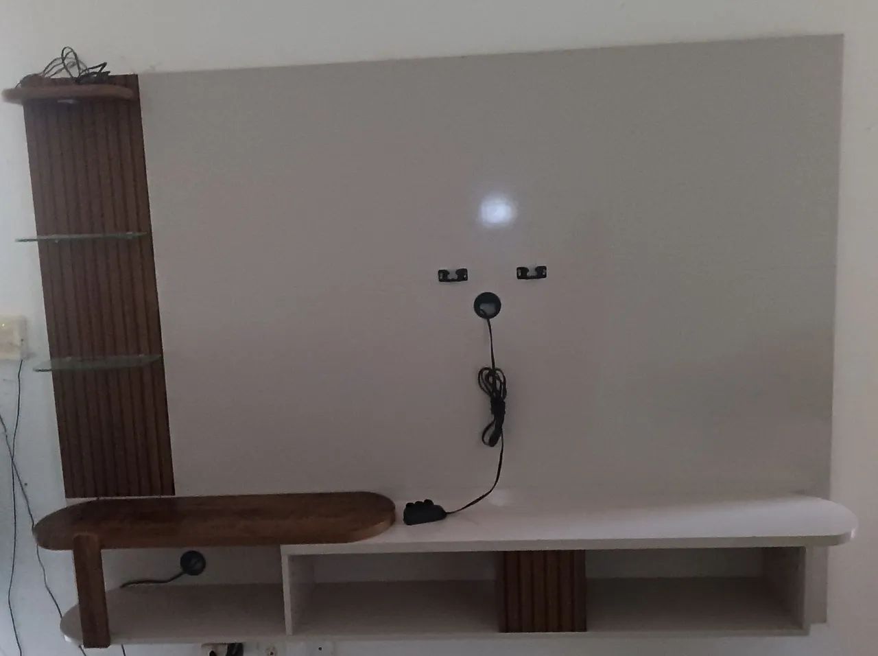Painel Suspenso para TV