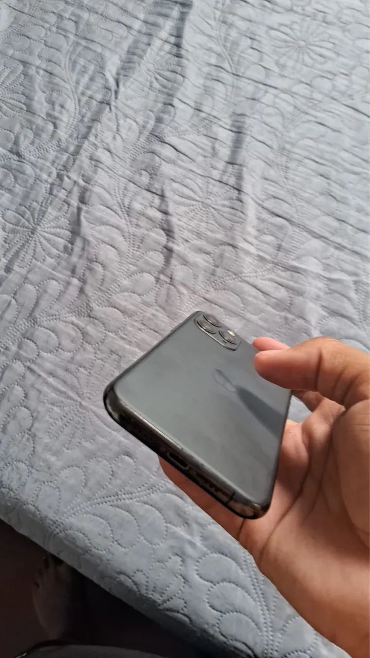 iPhone 11 Pro  - Foto 2