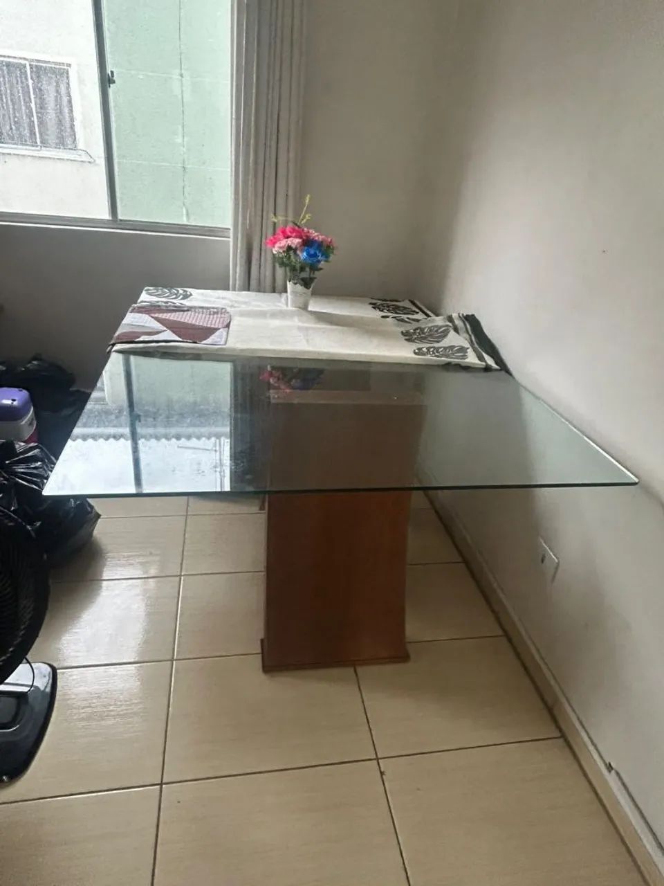 Vendo mesa retangular. Somente a mesa - Foto 2