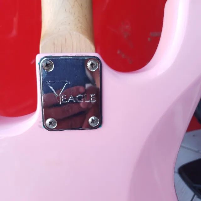 Vendo guitarra Eagles  - Foto 3
