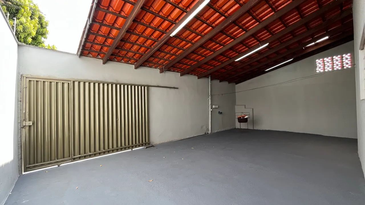 Alugo casa 3 Quartos em Senador Canedo 