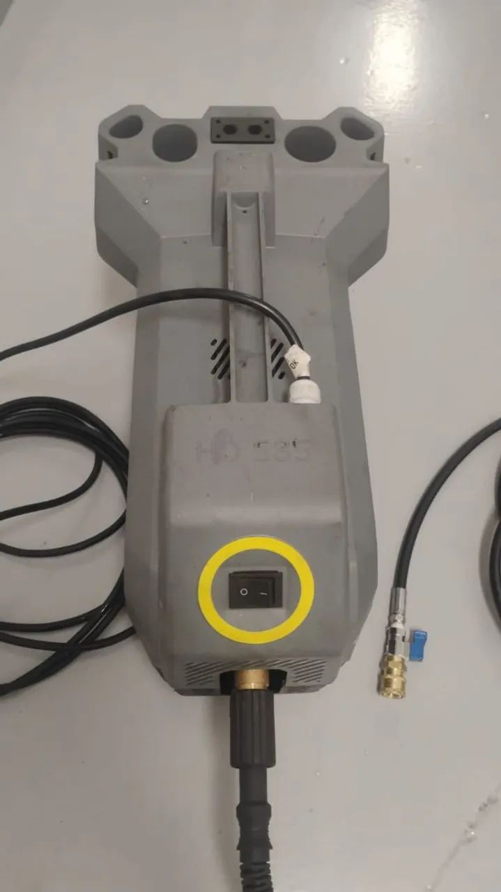 Lavadora de alta pressão Karcher  - Foto 4