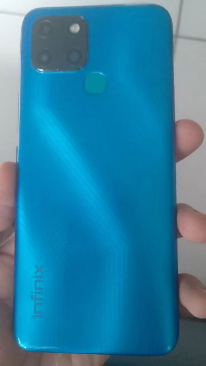 Celular  Infinix 64 Gigas  - Foto 3
