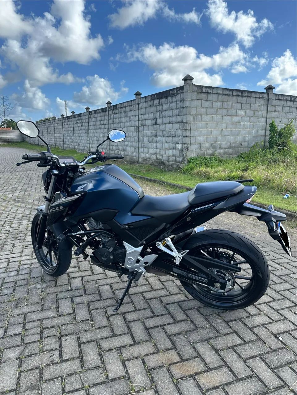 VENDE-SE CB300F 2025 - Foto 5