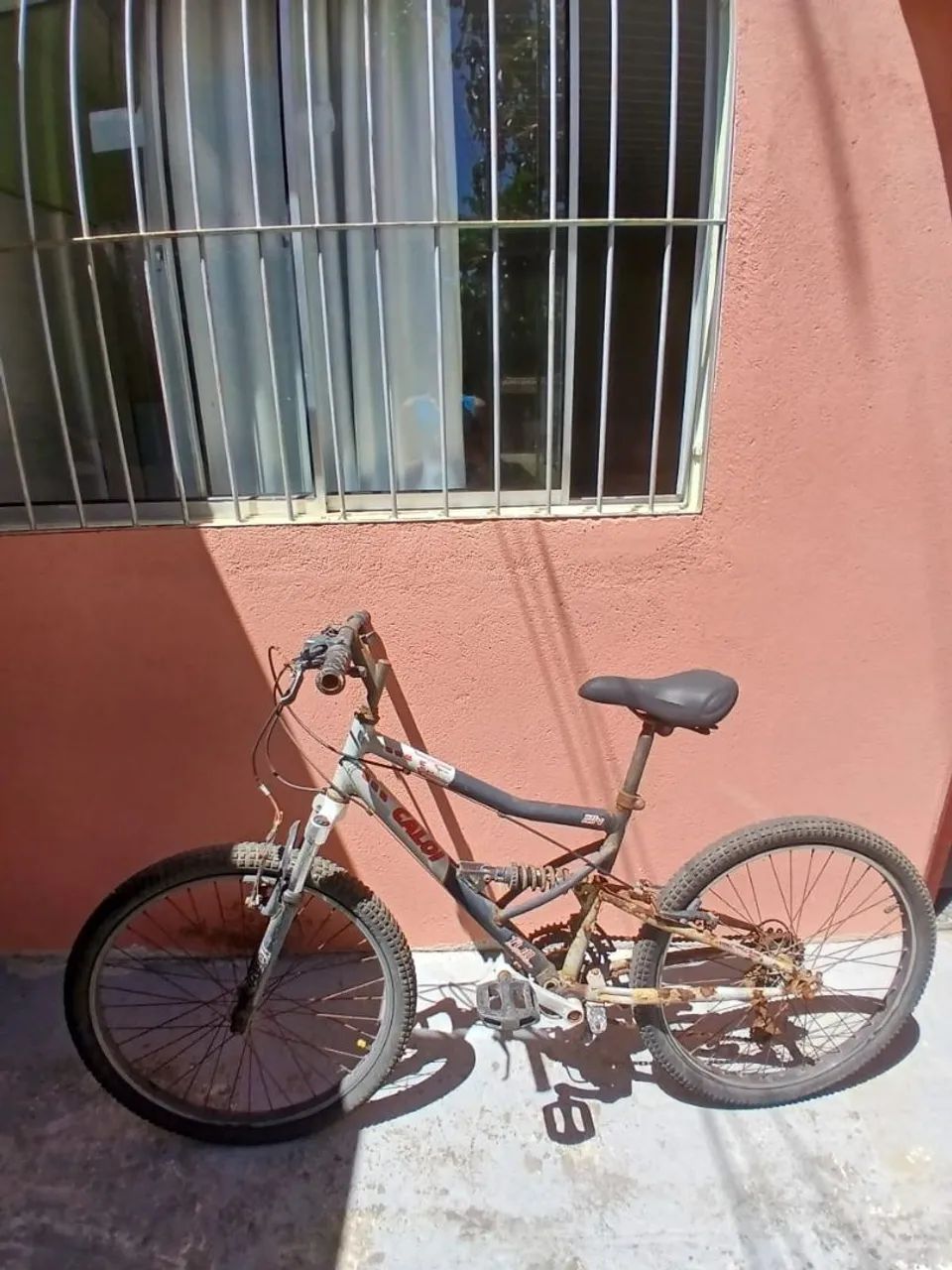 Vende-se bicicleta usada aro 21 - Foto 5