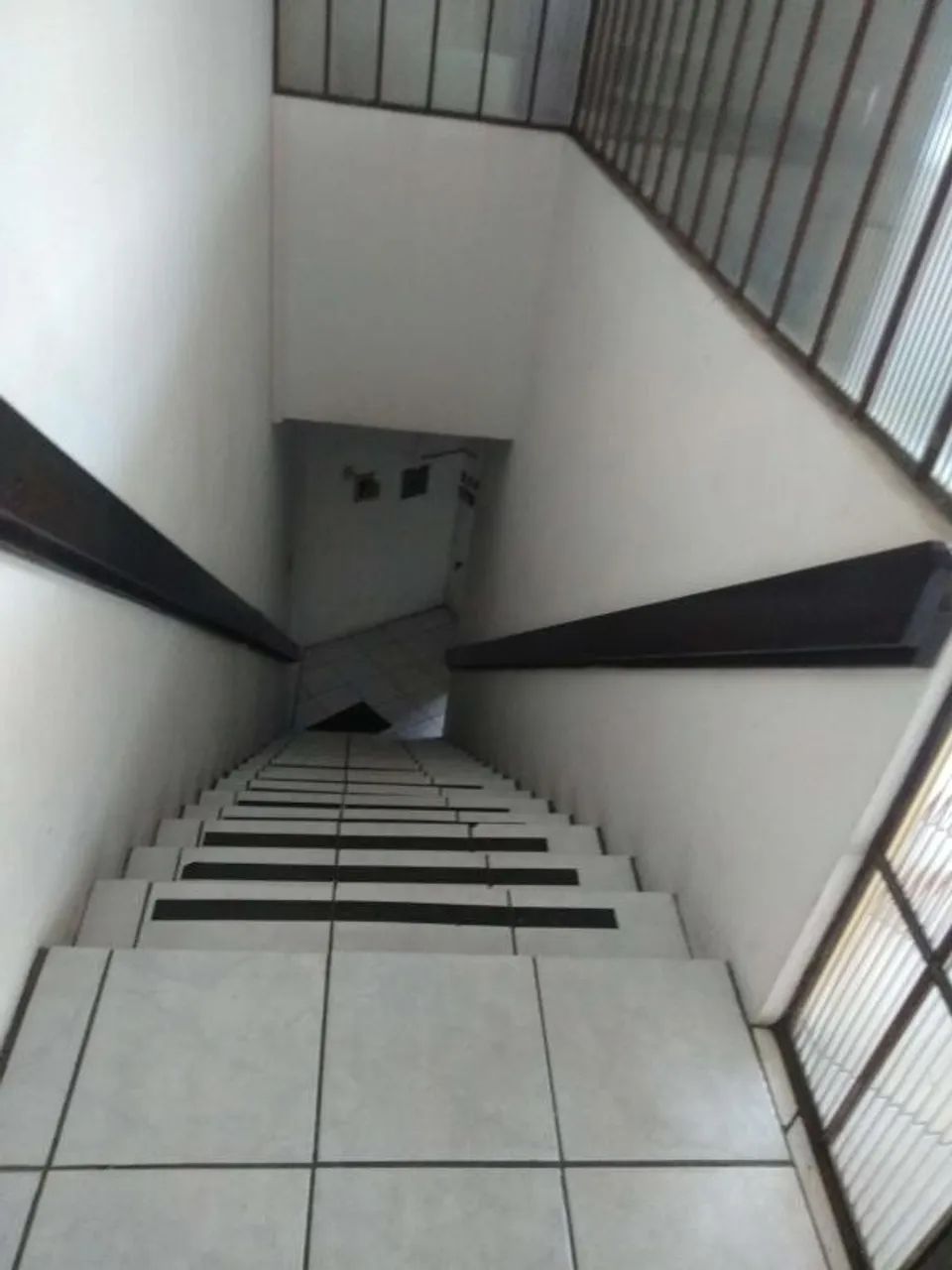 SALA COMERCIAL no CENTRO com 0 quartos para LOCAÇÃO, 106 m² - Foto 5
