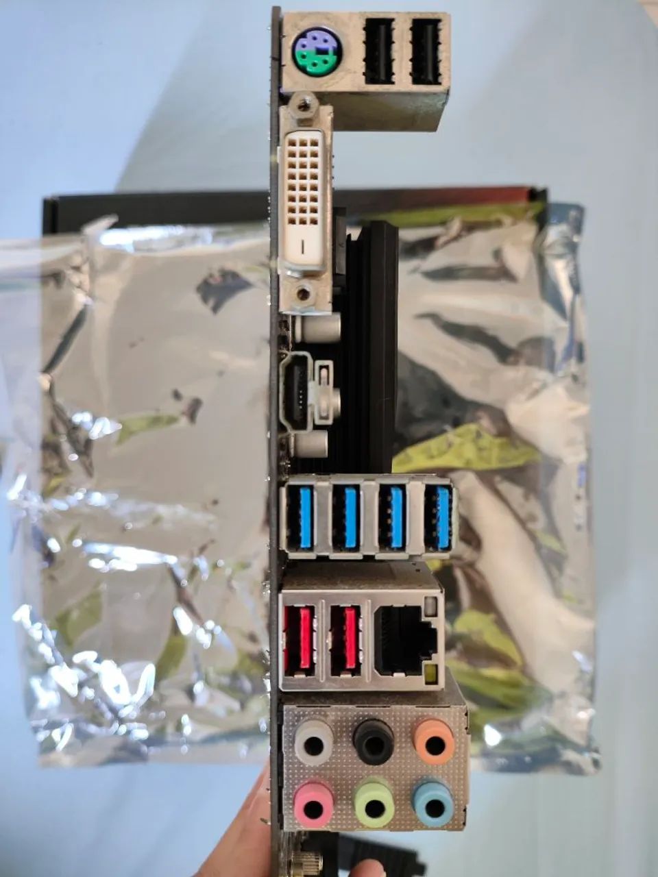 Placa Mãe B450 Aorus M - Foto 3