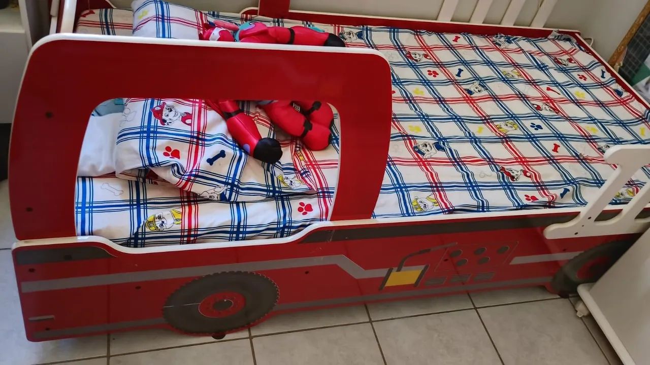 Cama solteiro infantil sem o colchão  - Foto 4