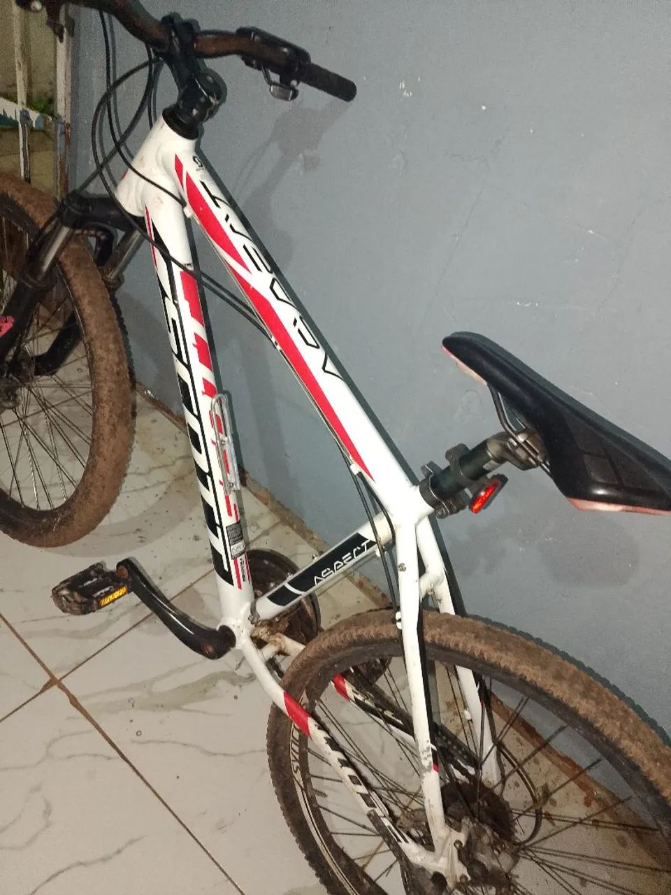 Duas bicicletas Scott aro 29 