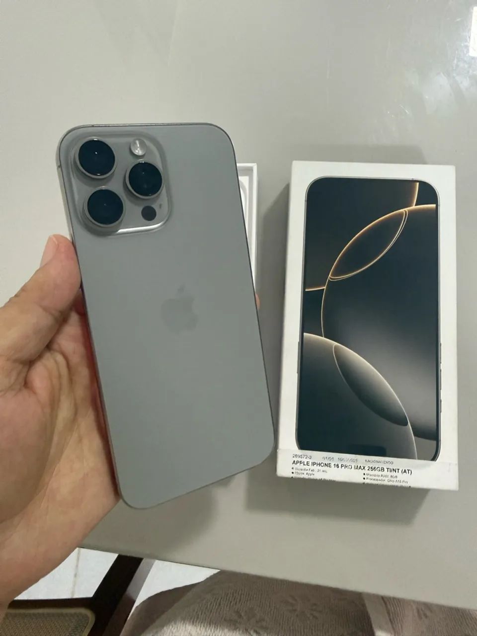 iPhone 16 pro max 
