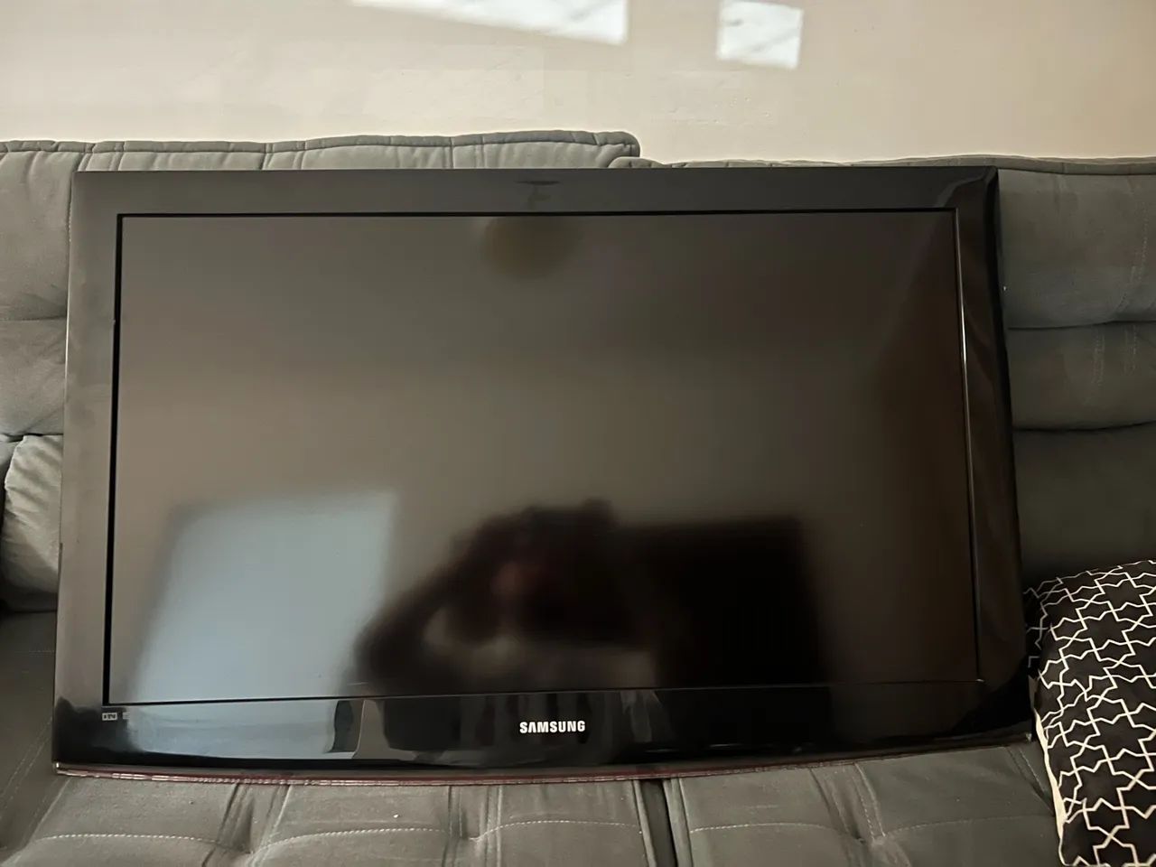 TV Samsung 40 Polegadas LCD HD - HDMI - Modelo LN40B450