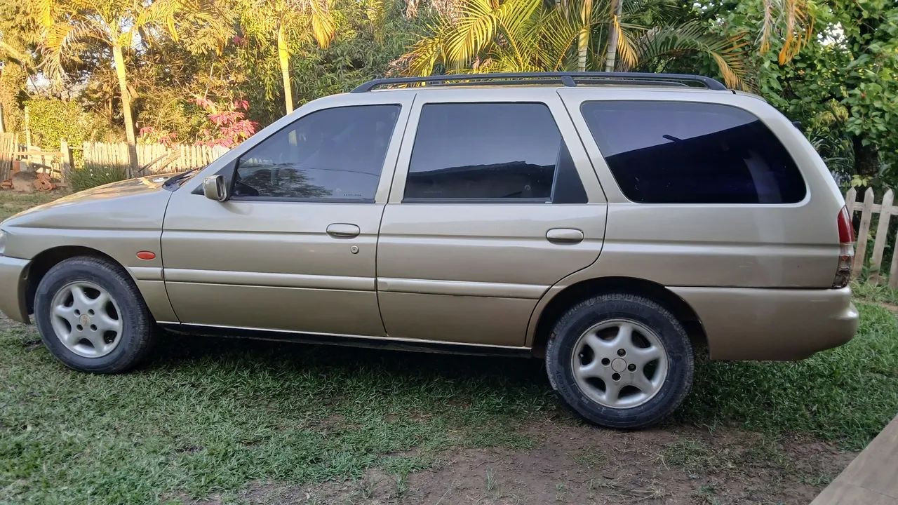 Ford Escort GLX 1.8i 16V 4P 1999