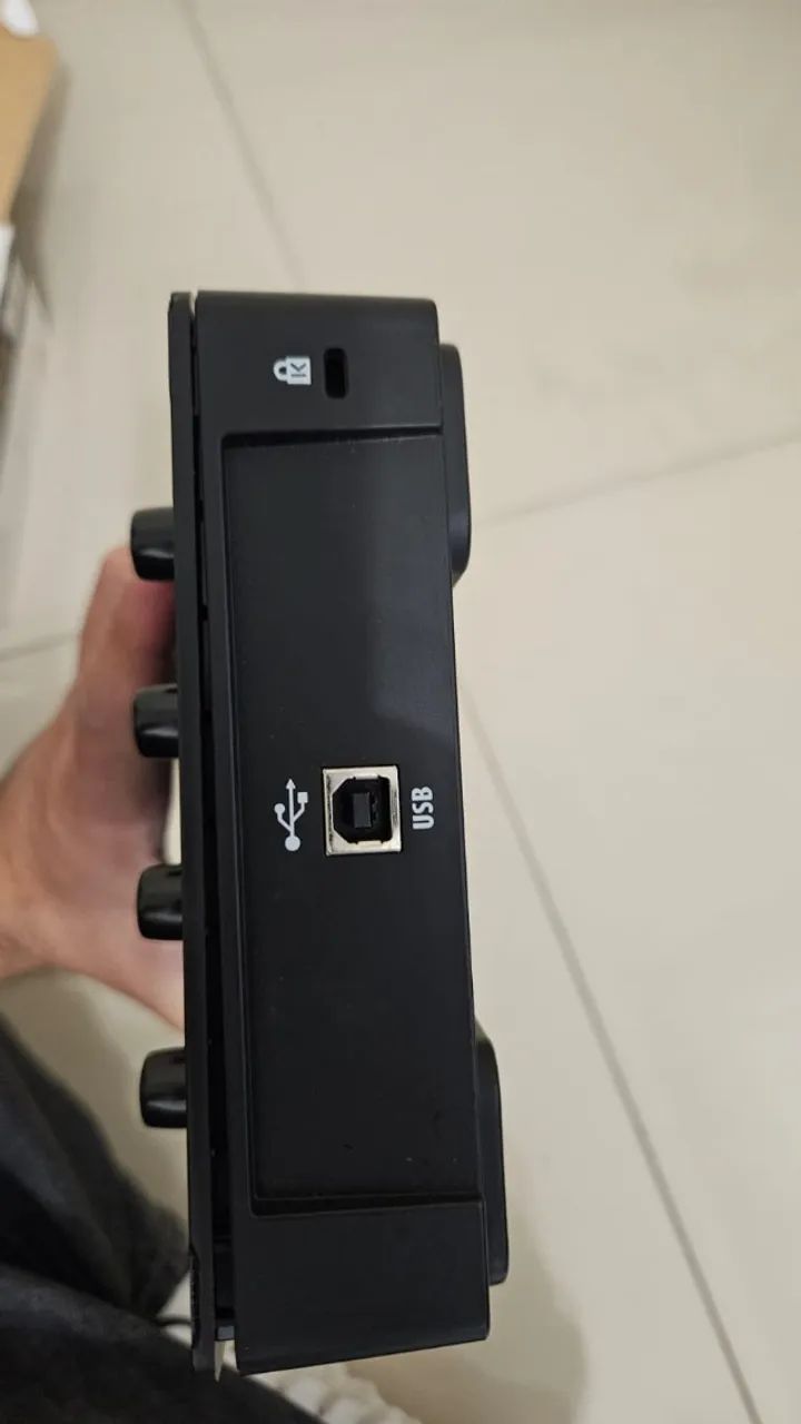 Controladora Behringer CMD DV-1 USB para DJ | Excelente Estado | Pouquíssimo Uso - Foto 3