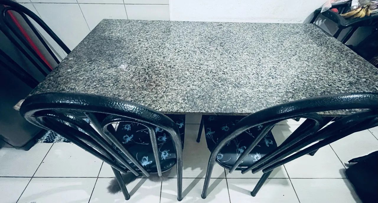 Mesa 6 cadeiras de mármore  - Foto 3