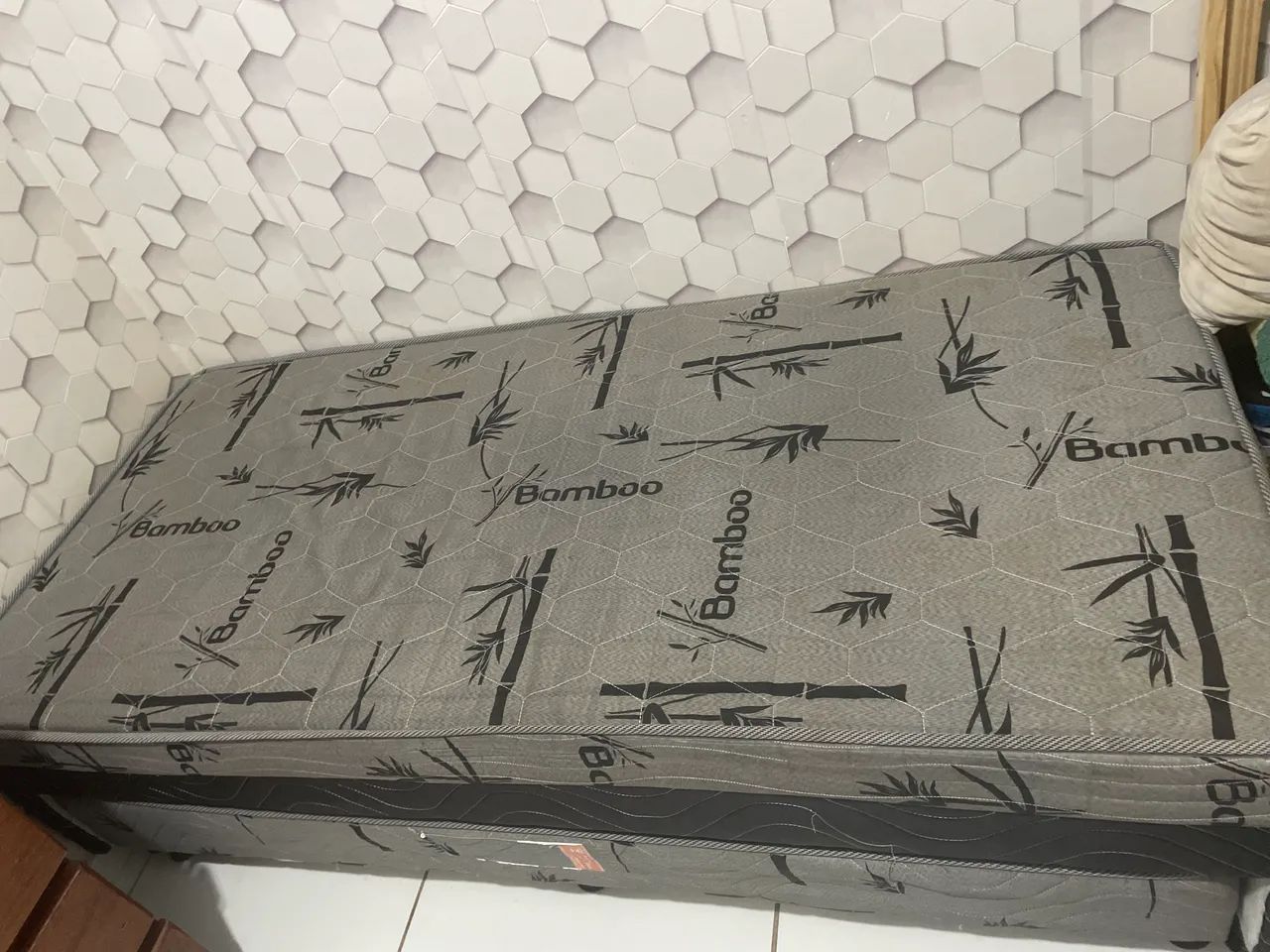 Cama de solteiro dupla