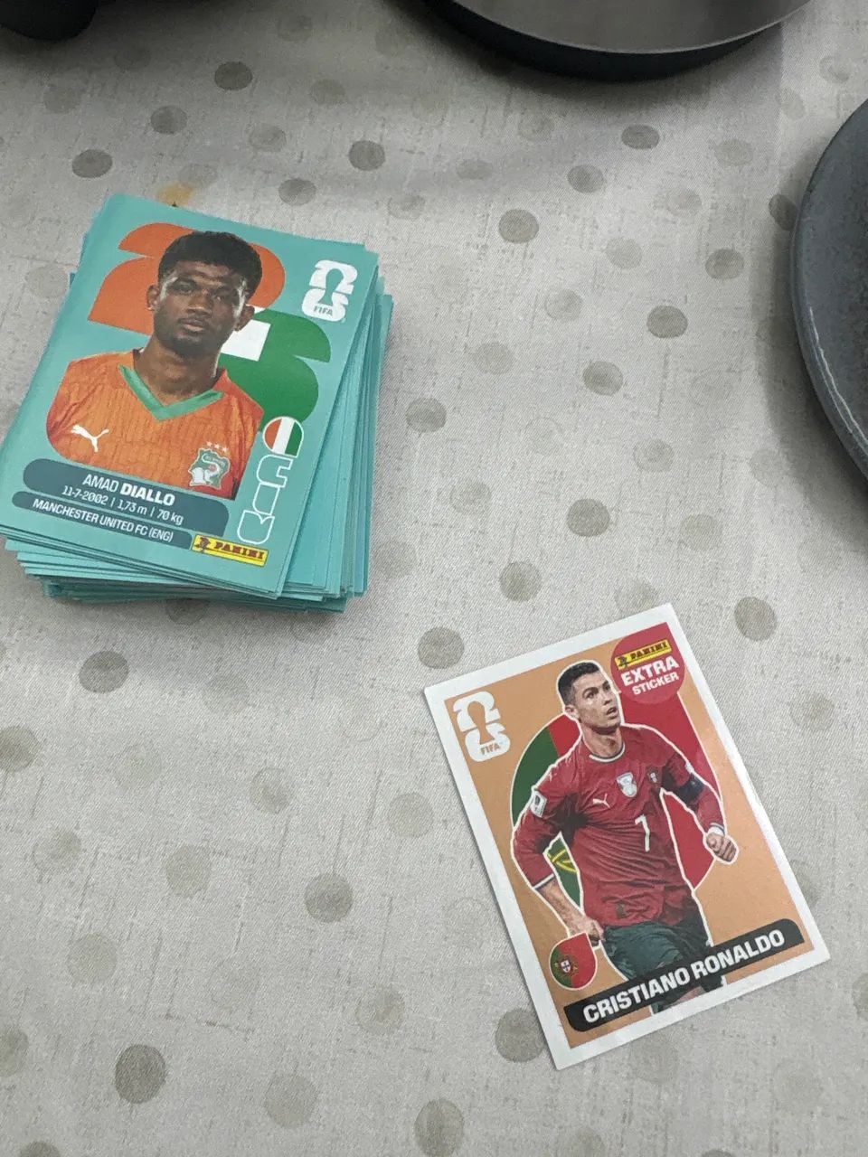 figurinha cr7 gold - Foto 2