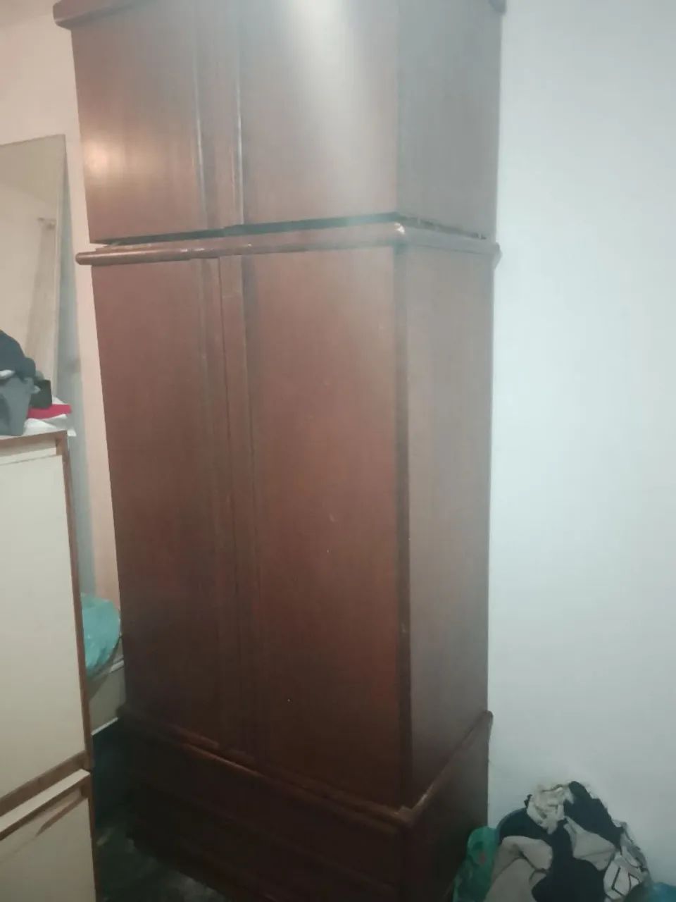 Vendo armário 