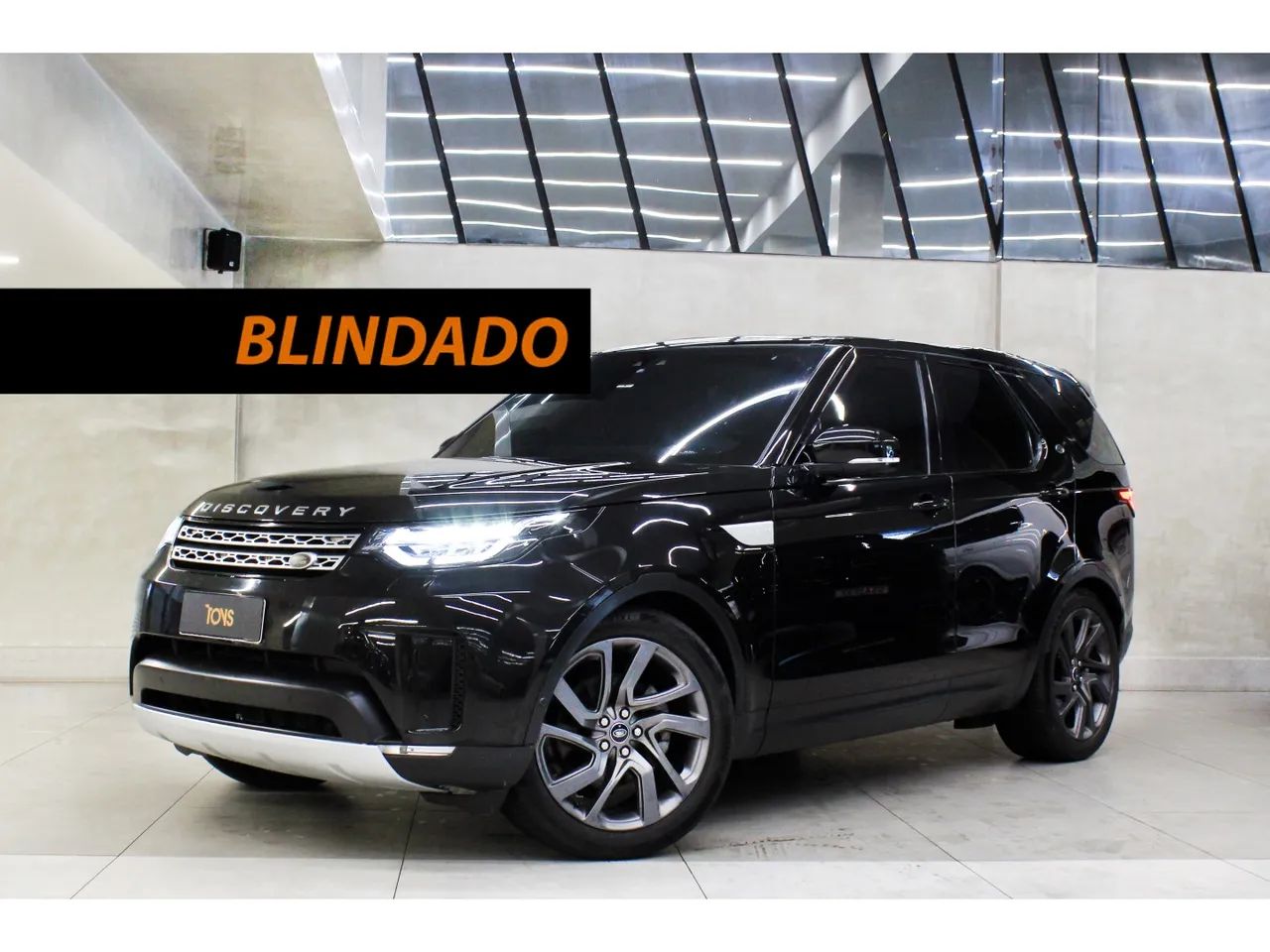 Land Rover Discovery 2020
