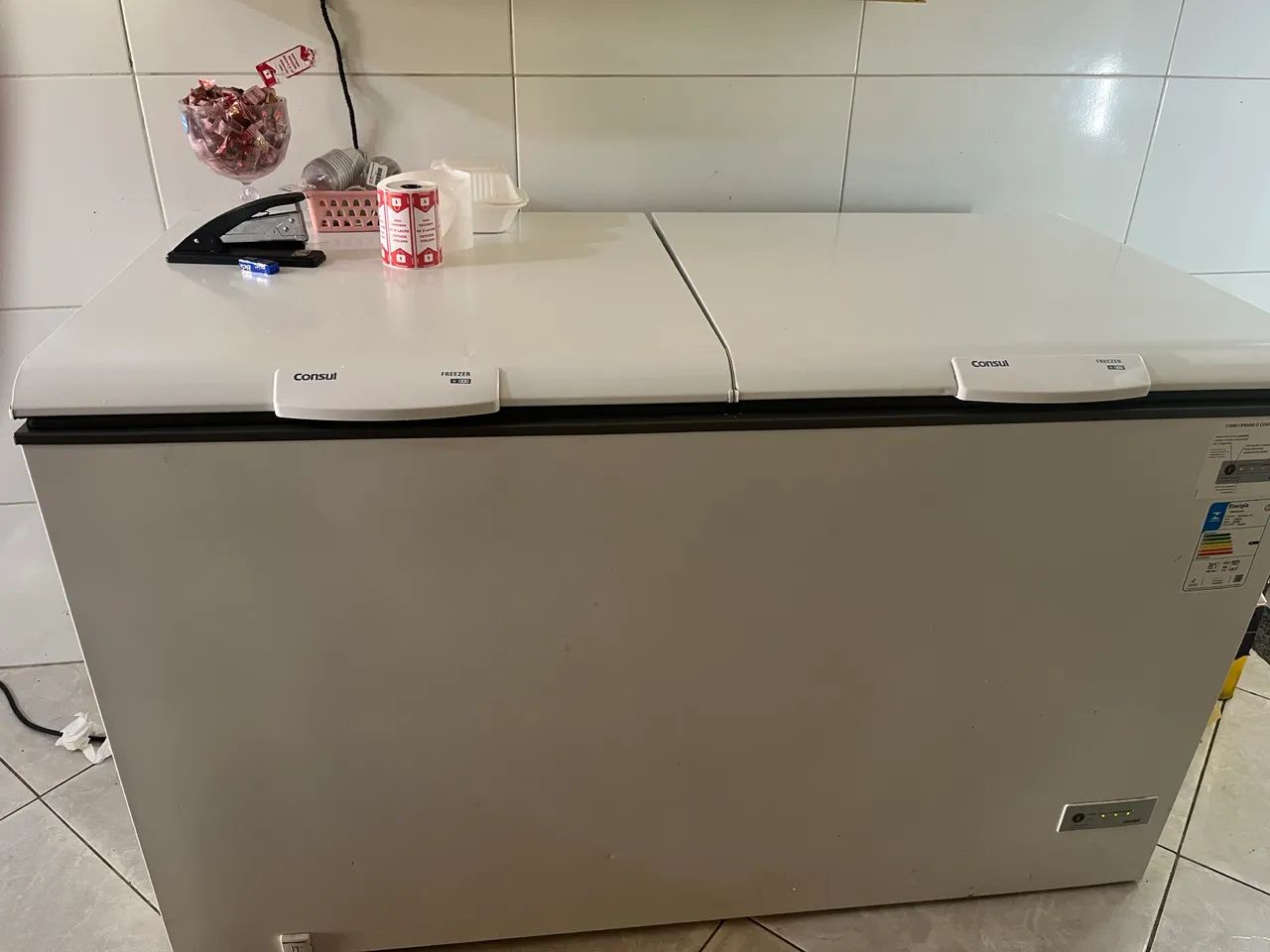 Freezer cônsul 220volt