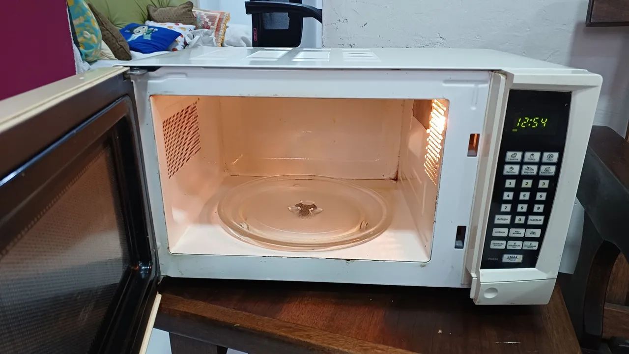 Microondas  philco 20 litros  excelente  - Foto 2