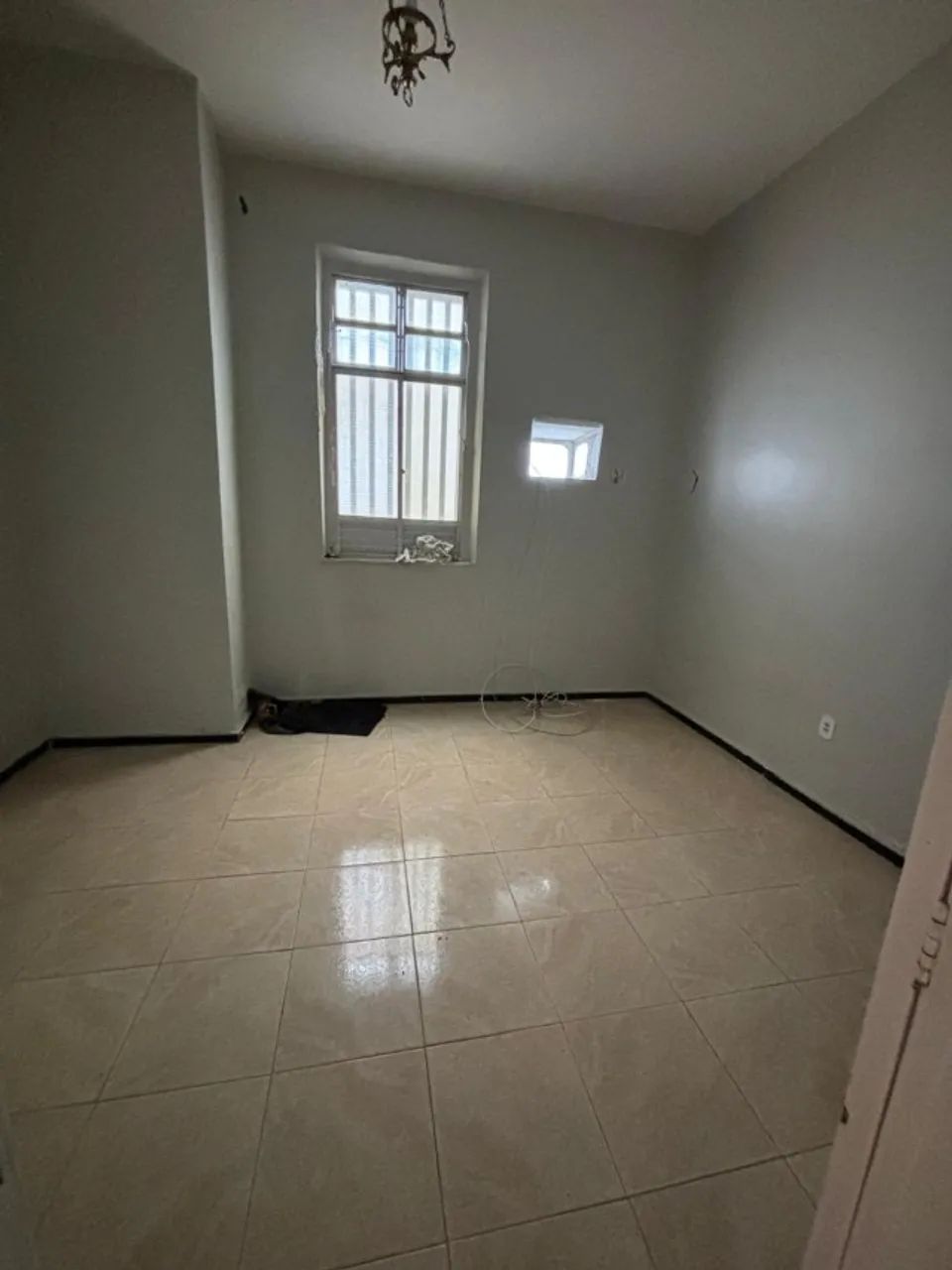 casa comercial no são josé | rua itabaiana | vagas de garagem | 300m²  - Foto 4