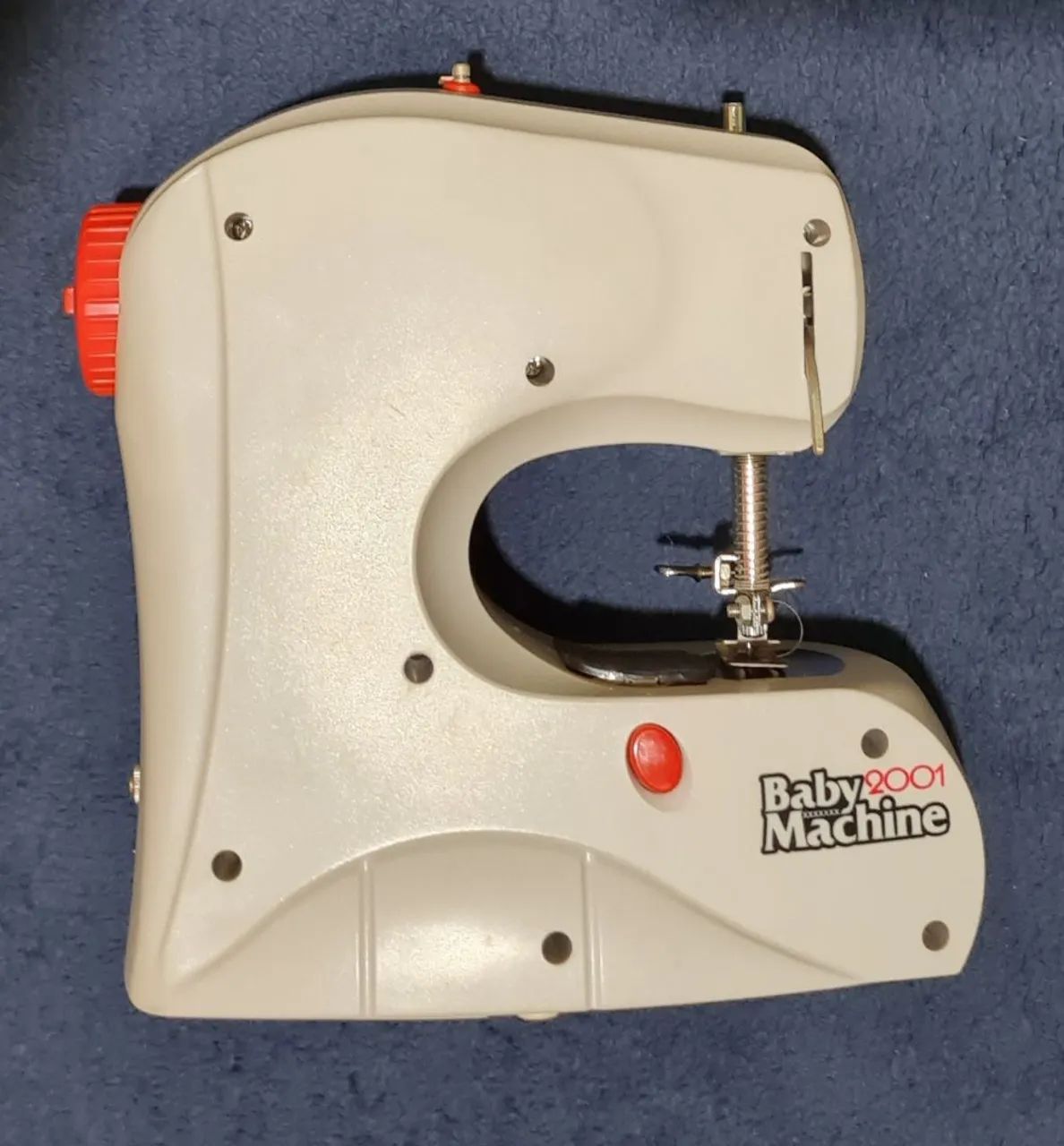 Mini Máquina de Costura Baby Machine - Foto 3