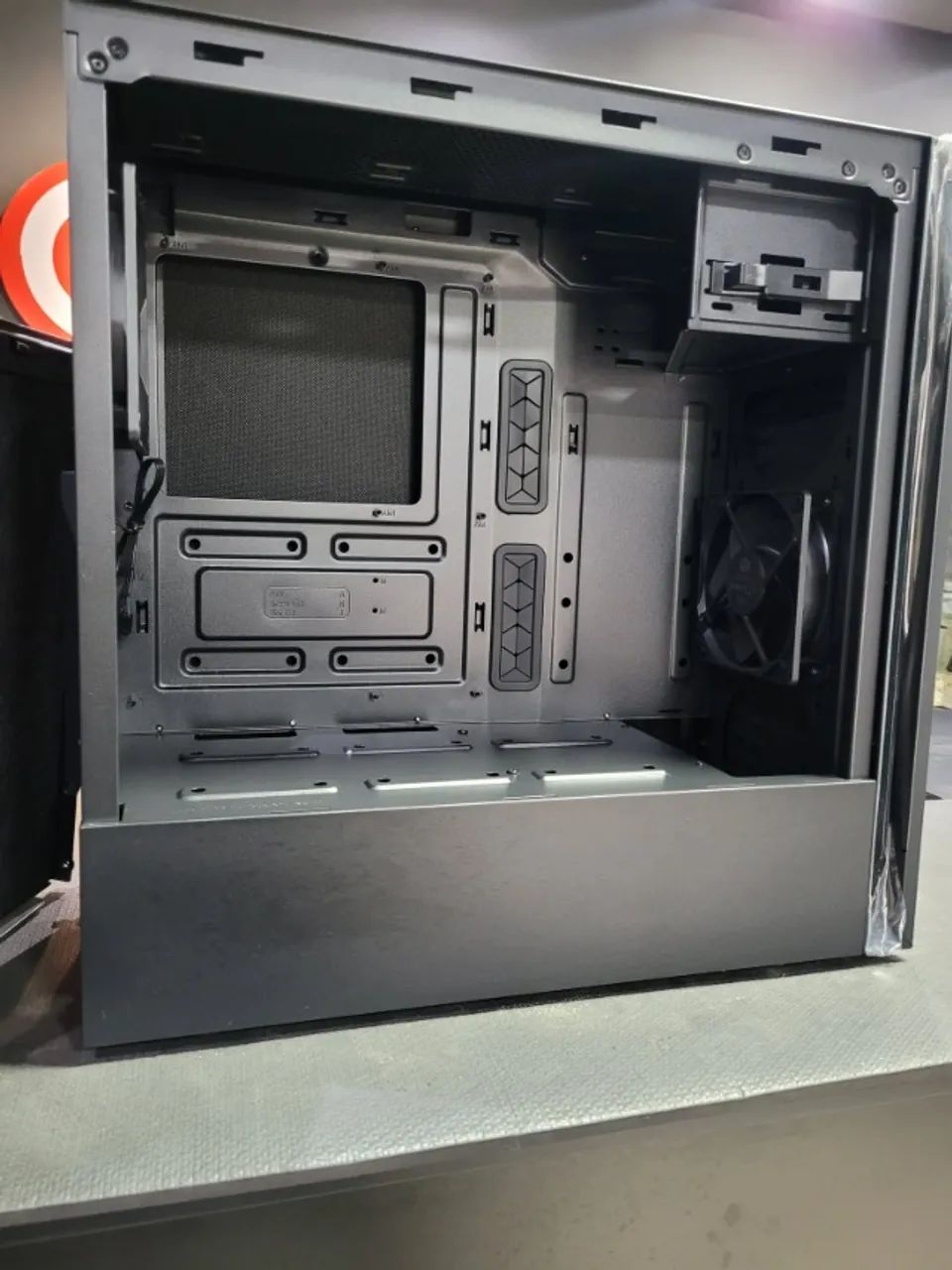 Gabinete Gamer Cooler Master - Foto 6
