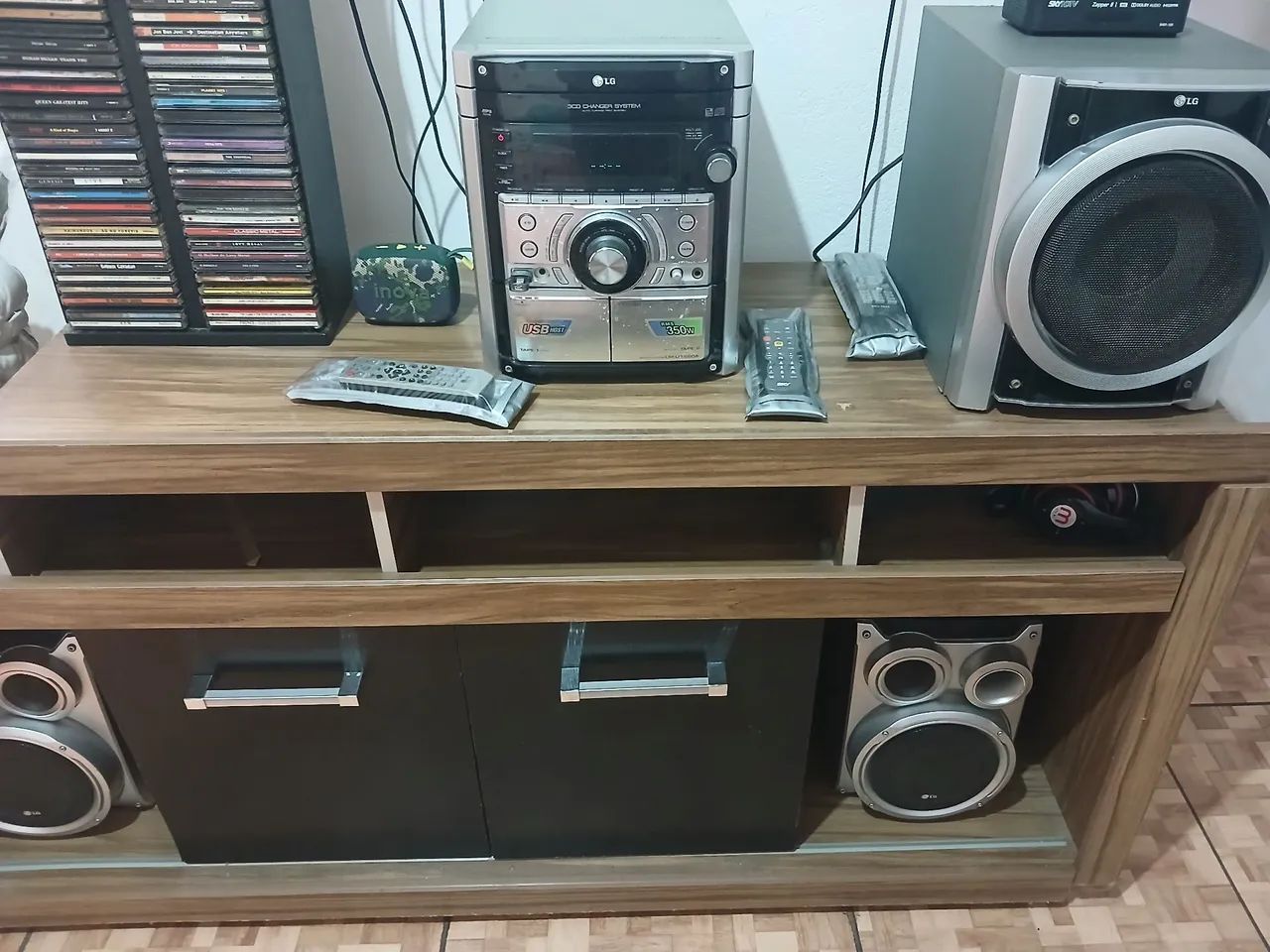 Micro system lg 350w charge system 3 caixas  - Foto 3