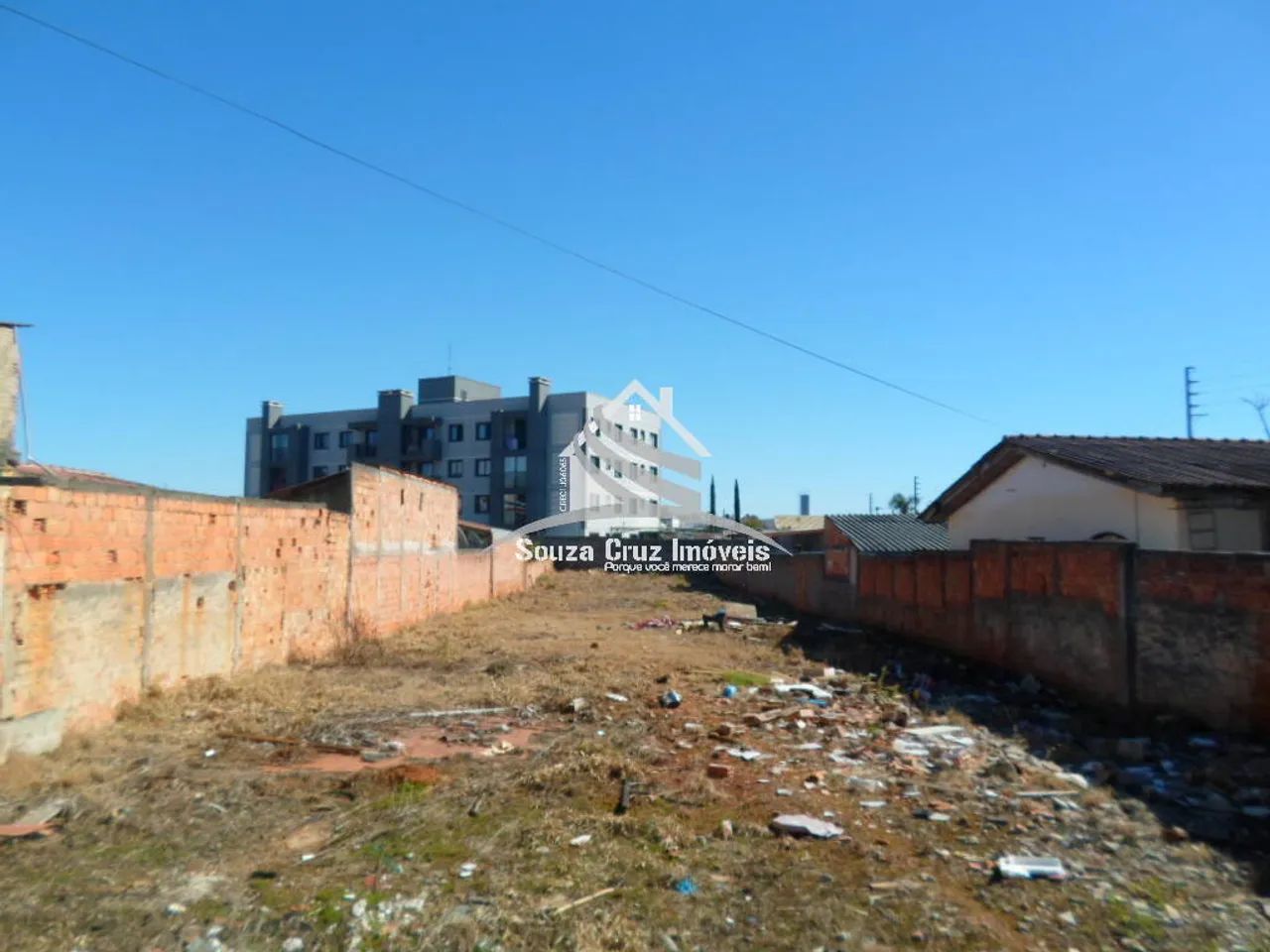 Terreno Ideal para Prédio - Rua Asfalta !