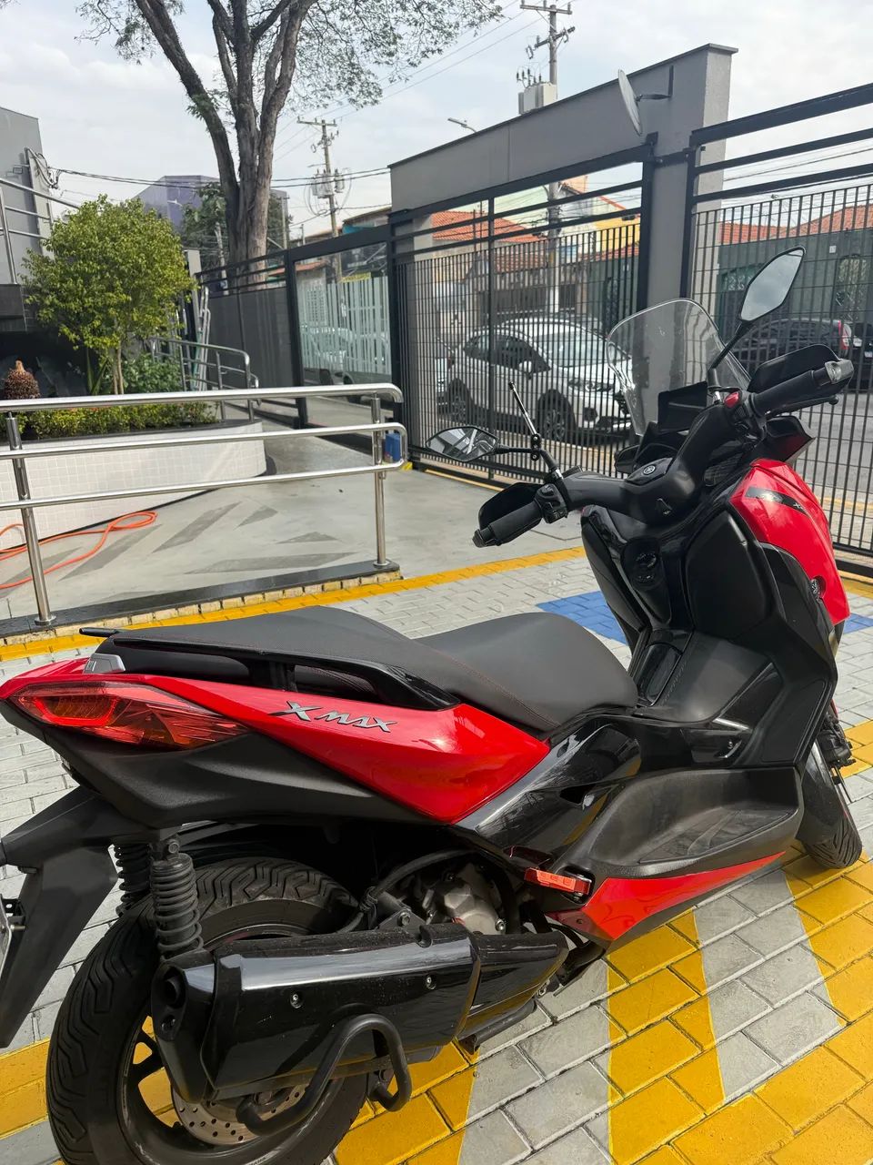Xmax 250 - Foto 4