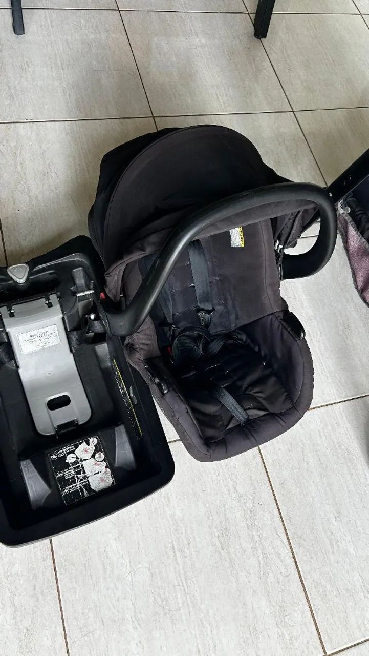 Bebê conforto com base / dispenso golpistas pagamento avista na retirada do produto 