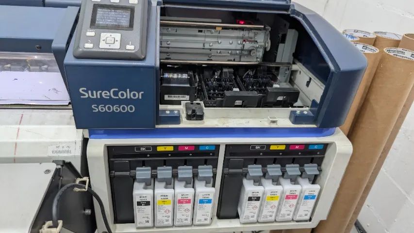 Vendo Impressora Plotter de Grande Formato Epson SureColor S60600 (Duas Cabeças) - Foto 3