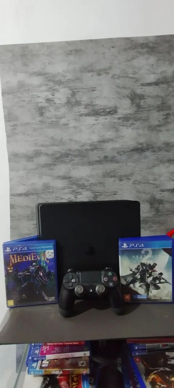 PS4 slim 1 tera .