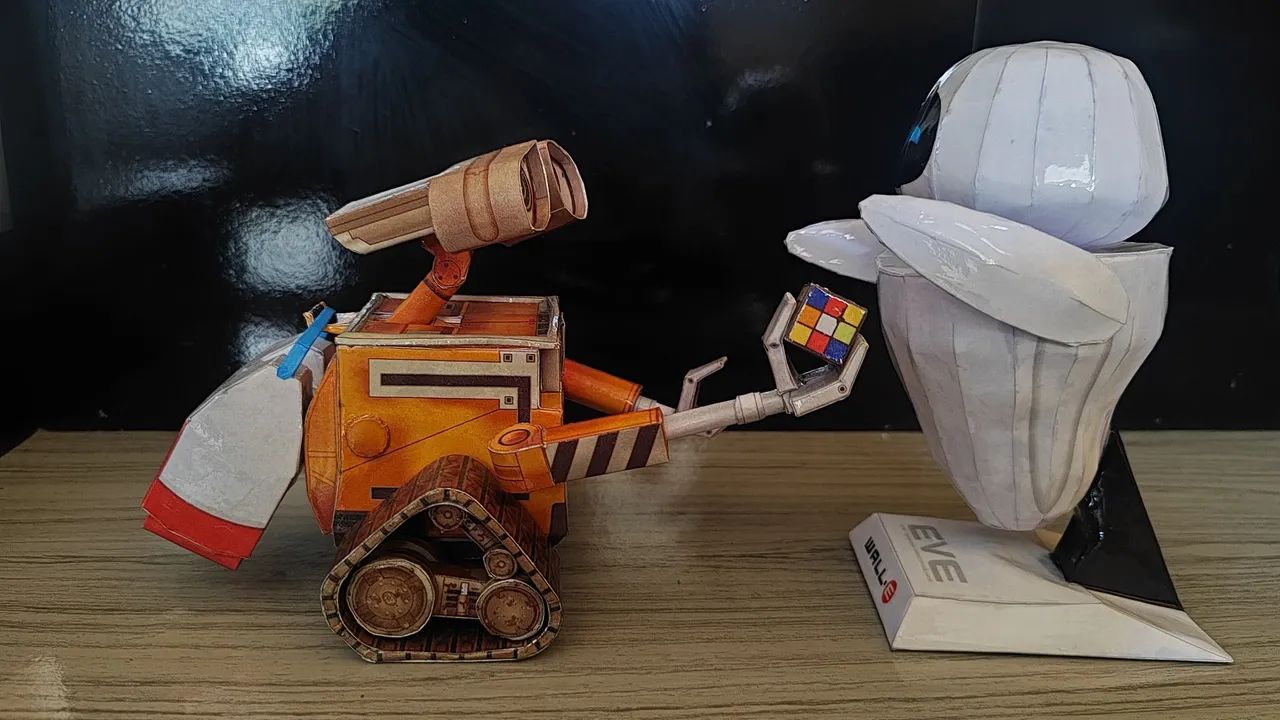 Boneco robô wall-e e Eve papercraft  - Foto 2