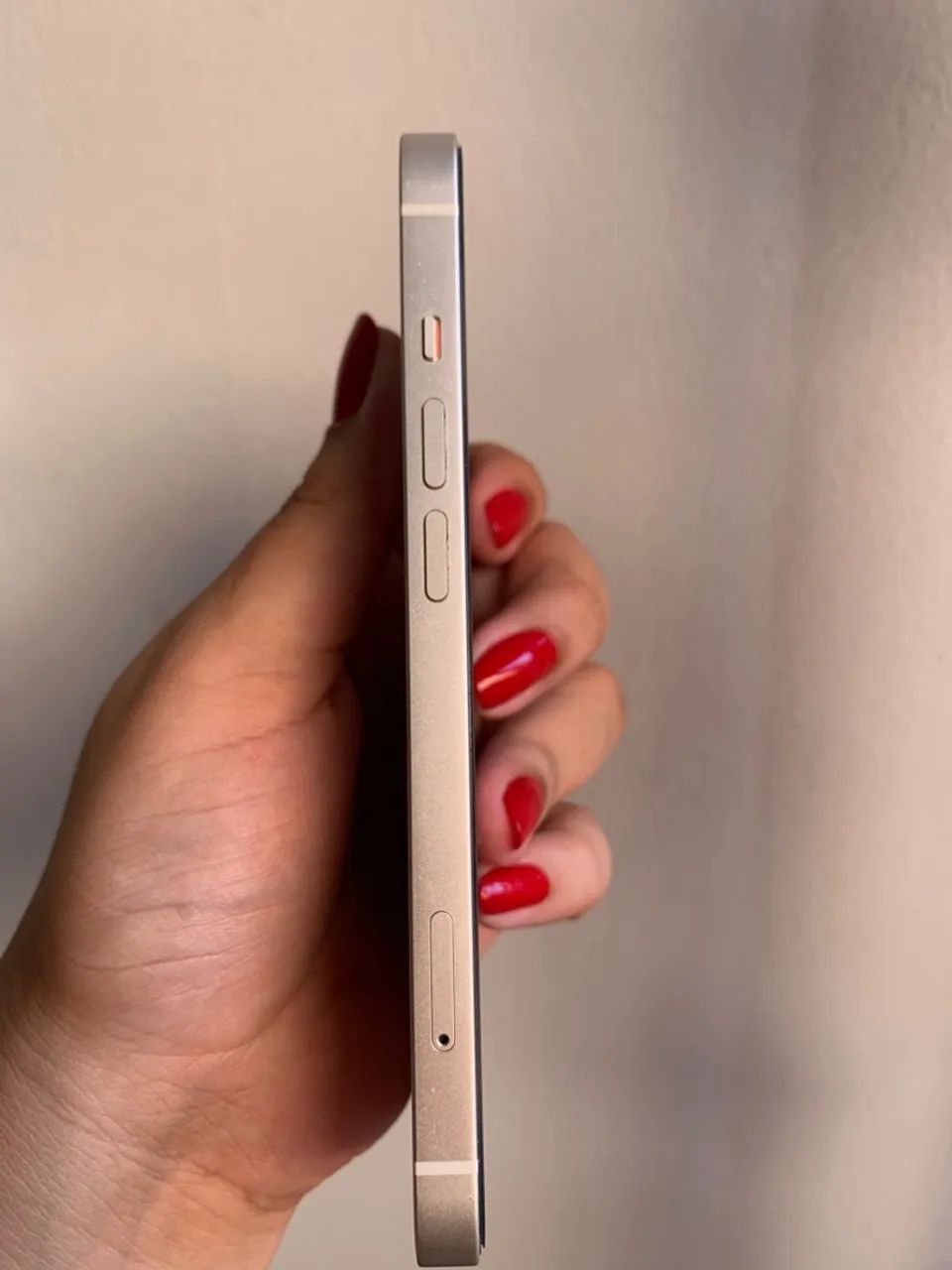 iPhone 13, em perfeito estado de conservação. Cel é 128 Gigas. Tel *35 - Foto 3