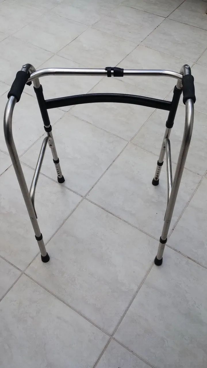 Andador pós cirurgia e idosos  - Foto 2