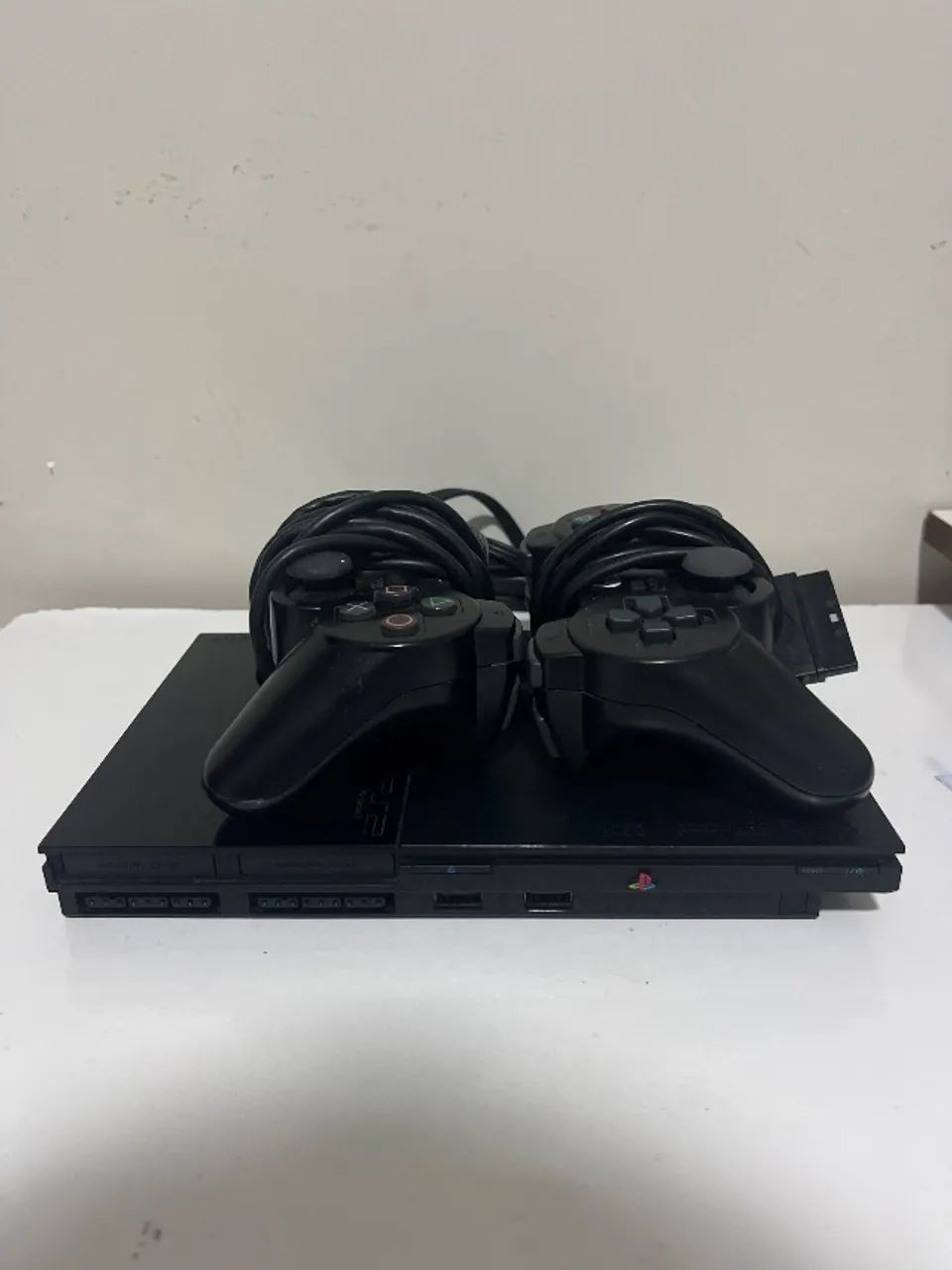 Ps2 com 2 controles em perfeito estado  - Foto 4
