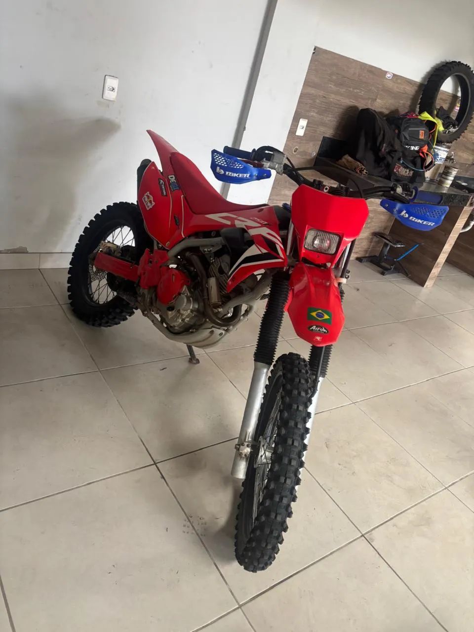 CRF 250 ano 2021 - Foto 2
